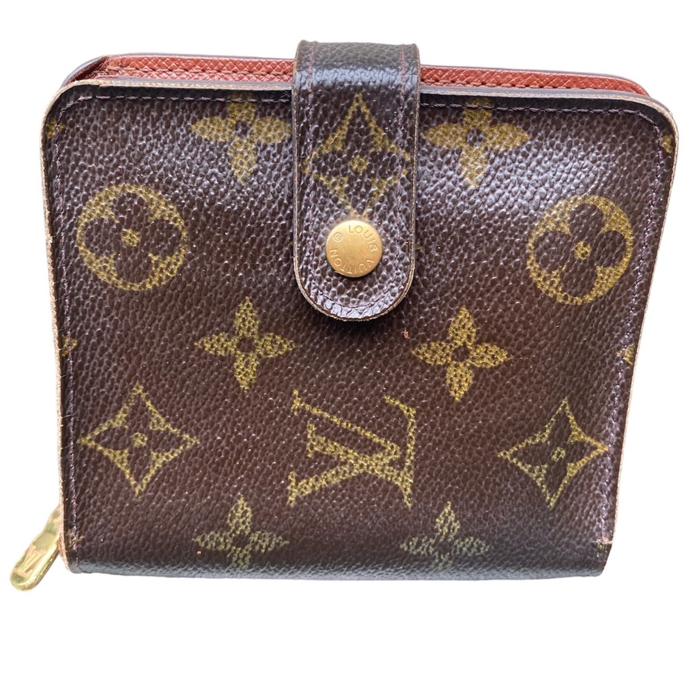 Louis Vuitton Signature LV Wallet 2000